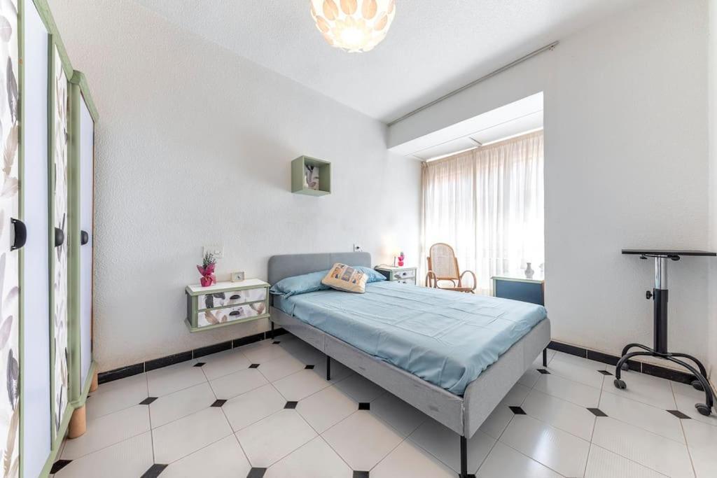 Piso En Pueblo Cerca De La Costa Elda Exterior foto
