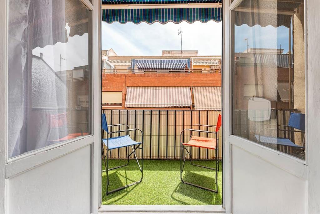 Piso En Pueblo Cerca De La Costa Elda Exterior foto