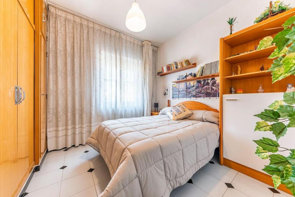 Piso En Pueblo Cerca De La Costa Elda Exterior foto